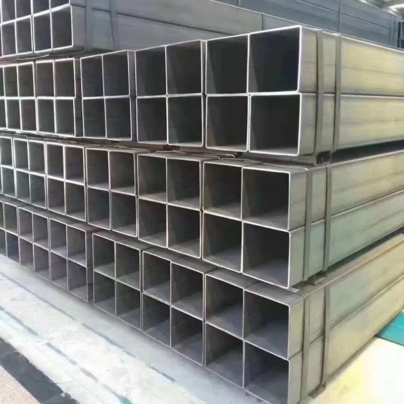 कालो आयताकार ट्यूब