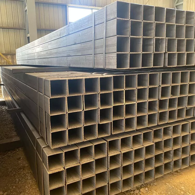 कालो धारीदार आयताकार ट्यूब