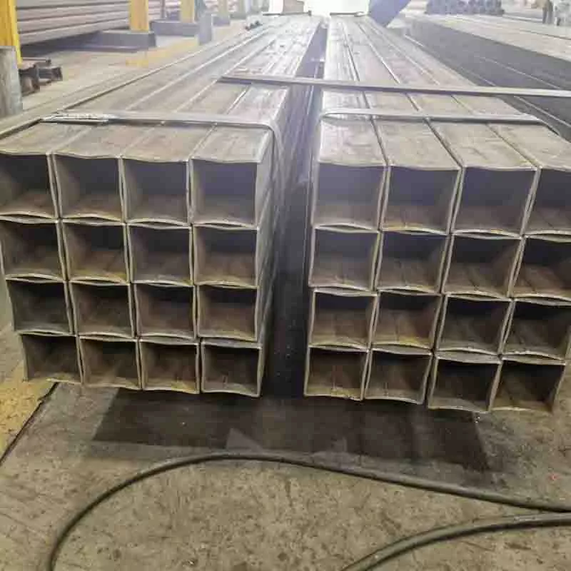 आयताकार ट्यूब