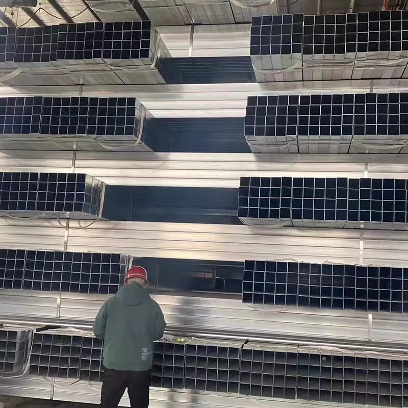 सानो व्यास जस्ती स्क्वायर ट्यूब